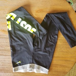 Nike black leggings
